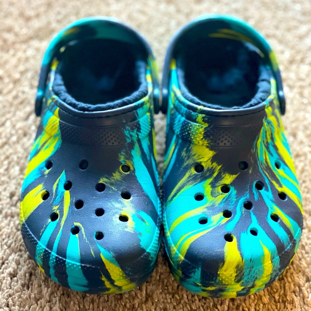 Green and light blue and dark blue crocs size big boy 5